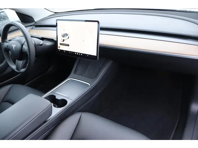 Tesla Model 3 Long Range AWD 75 kWh 2021 Elektrisch 9