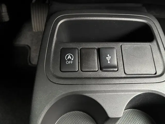 Mitsubishi Space Star 1.2 Dynamic 2024 Benzine 26