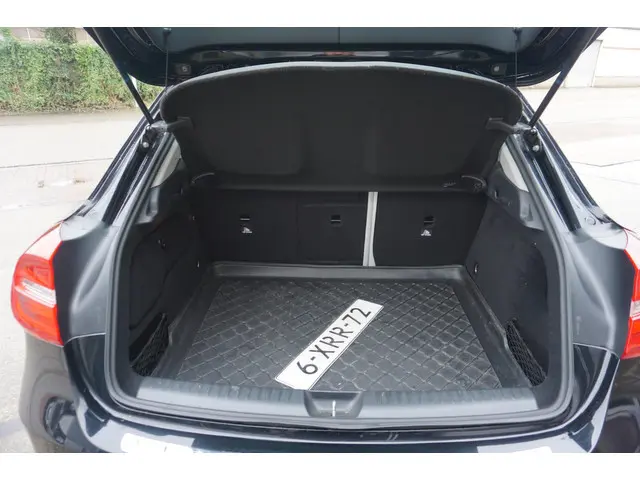 Mercedes-Benz GLA 200 Ambition 2014 Benzine 21