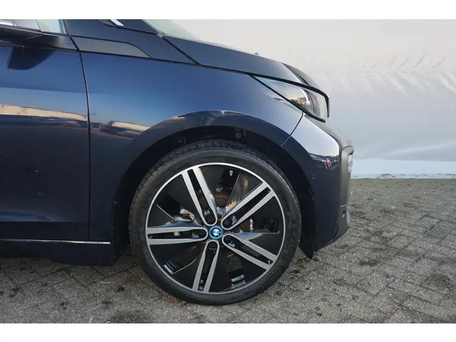 BMW i3 120Ah 2022 Elektrisch 4
