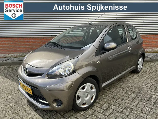Toyota Aygo 1.0 VVT-i Aspiration 2015 Benzine