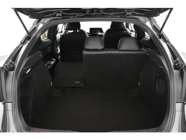Toyota C-HR 1.8 Hybrid Style 2019 Hybride Benzine 25