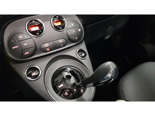 Fiat 500C 1.2 Automaat Lounge 2019 Benzine 16