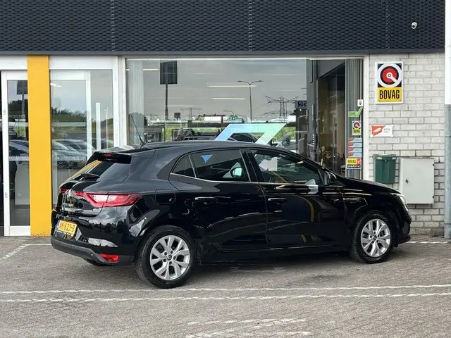 Renault Mégane 1.3 TCe Limited 2019 Benzine 26