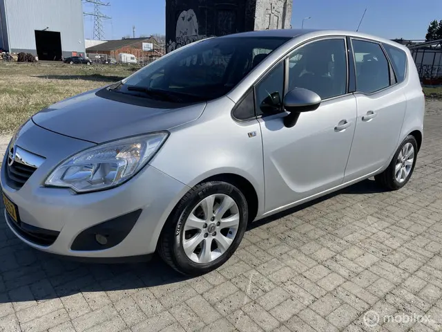 Opel Meriva 1.4 Turbo Cosmo 2012 Benzine