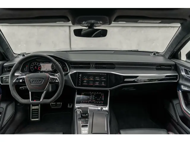Audi RS6 A6 Avant TFSI quattro 2019 Benzine 31