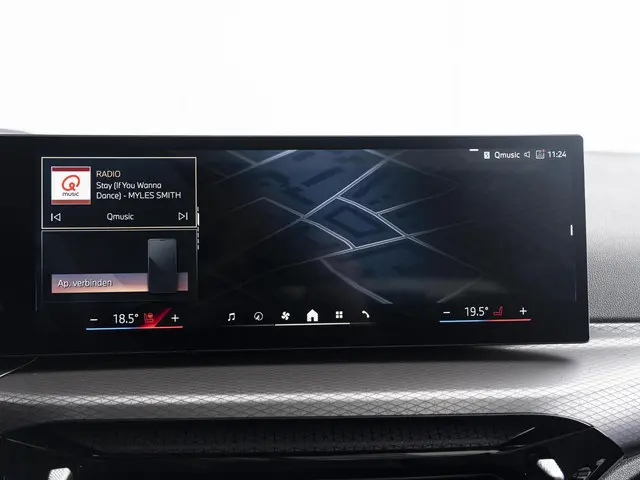 BMW 3 Serie Touring 330e 2026 Hybride Benzine 39