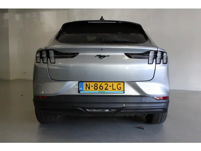Ford Mustang Mach-E Extended RWD 98 kWh 2021 Elektrisch 7