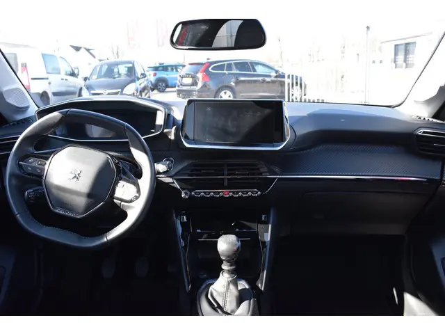 Peugeot 208 1.2 PureTech Allure Pack 2021 Benzine 10