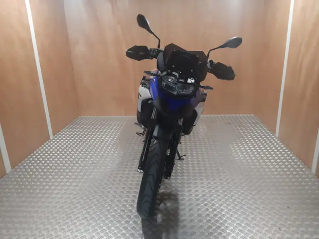 BMW F 800 GS F 800 GS Verlaagd 2025 Benzine 3