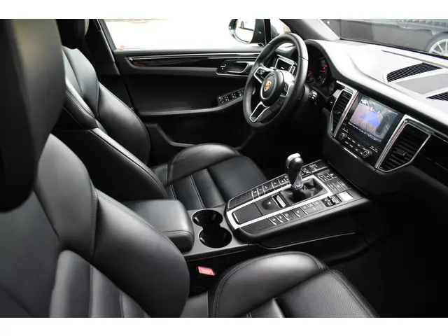 Porsche Macan 2.0 PDK 2018 Benzine 47