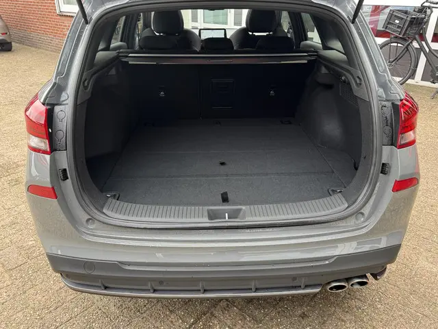 Hyundai i30 1.5 T-GDi MHEV N Line 2024 Benzine 22