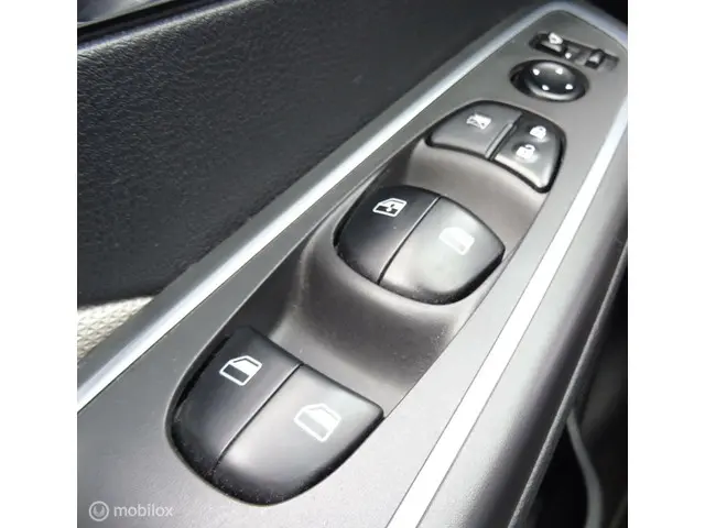 Nissan Micra 1.0 IG-T Tekna NAVI|CAMERA 2019 Benzine 17