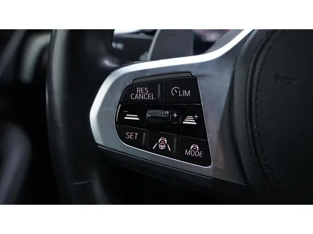 BMW 5 Serie 530i M Sport 2022 Benzine 22