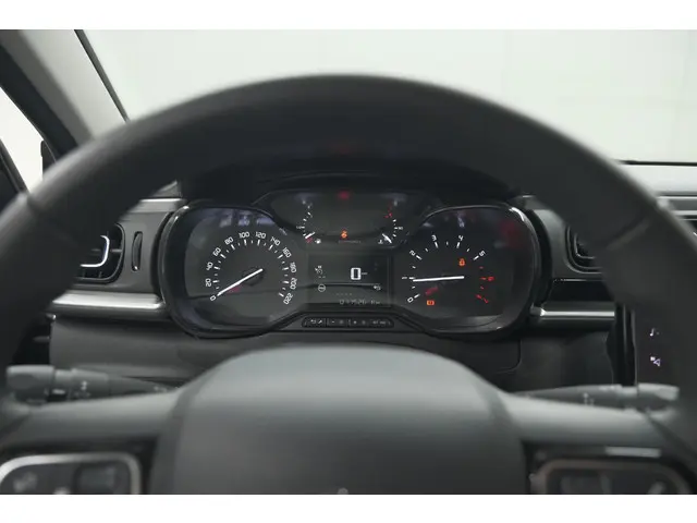 Citroën C3 PureTech 110 Feel 2023 Benzine 35