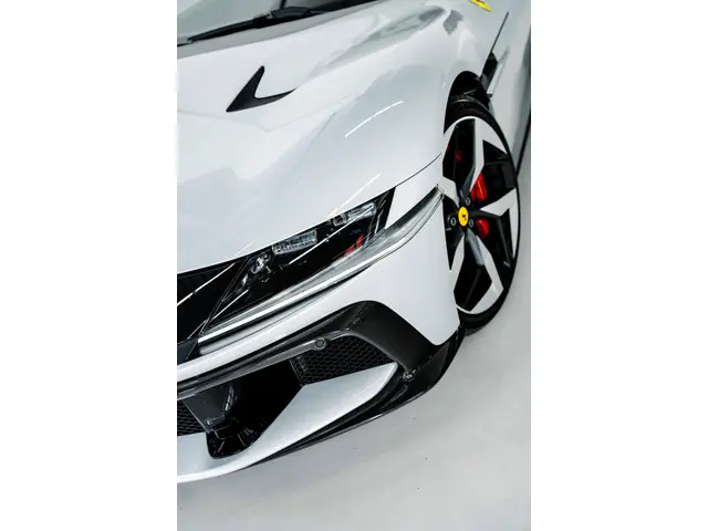 Ferrari 12Cilindri V12 2025 Benzine 26