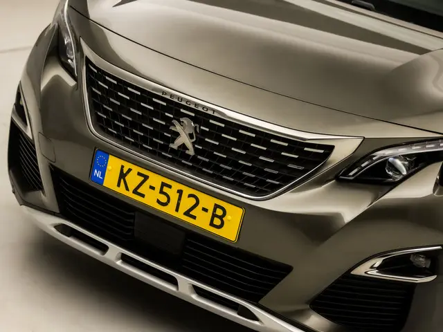 Peugeot 3008 1.2 PureTech GT Line 2016 Benzine 33