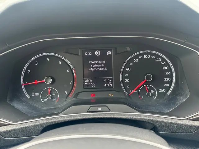 Volkswagen T-Roc 1.0 TSI NAVI PDC TREKHAAK 2019 Benzine 10