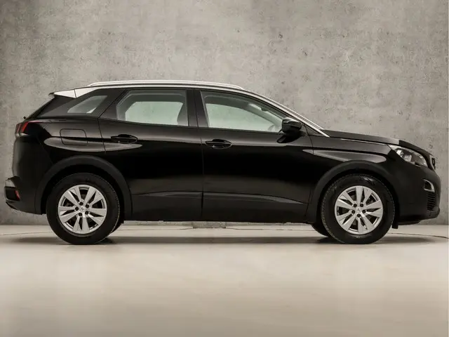 Peugeot 3008 1.2 PureTech Sport 2019 Benzine 4