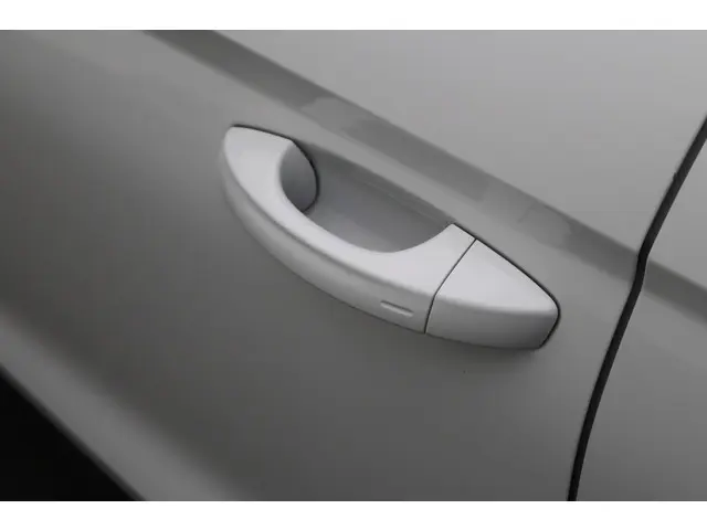 SEAT Arona 1.0 TSI Style Business Intense 2019 Benzine 26