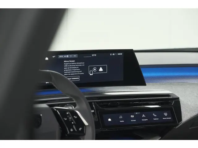 Peugeot 3008 1.2 Hybrid 136 GT 2024 Hybride Benzine 46