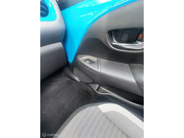 Toyota Aygo 1.0 VVT-i x-cite 2019 Benzine 25