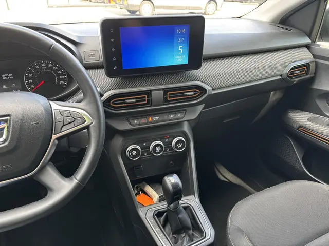 Dacia Sandero Stepway 1.0 TCe 90 Comfort 2021 Benzine 10