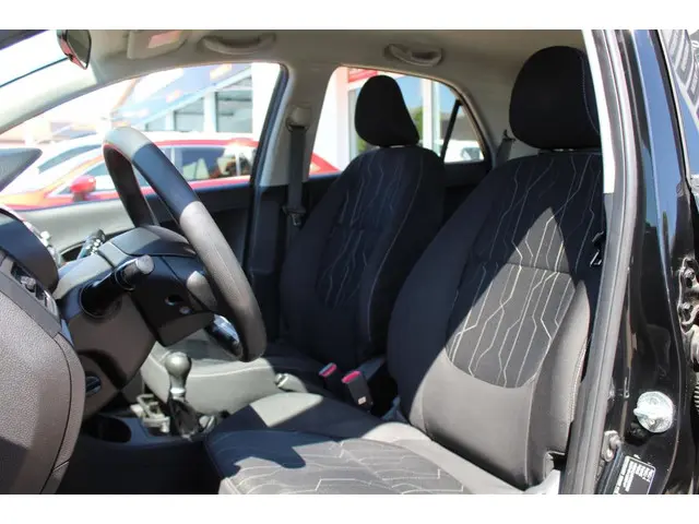 Kia Picanto 1.0 CVVT ISG Plus Pack 2014 Benzine 6