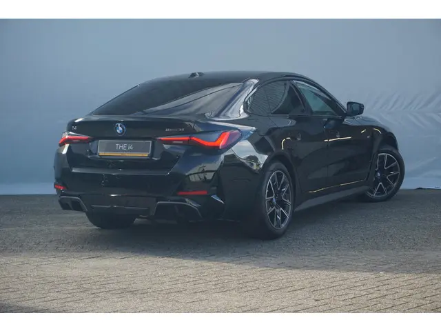 BMW i4 Gran Coupé eDrive35 2025 Elektrisch 2