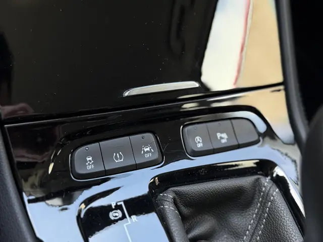 Opel Grandland X 1.2 Turbo Ultimate 2019 Benzine 24