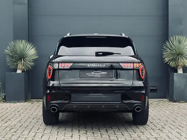 Lynk & Co 01 1.5 Pano/Navi/Camera 2023 Hybride Benzine 12