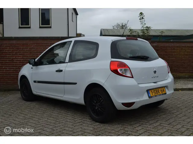 Renault Clio 1.2 Yahoo 2012 Benzine 4