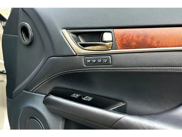 Lexus GS 450h President Line 2016 Hybride Benzine 31