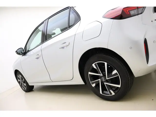Opel Corsa 1.2 Turbo GS 2025 Benzine 15