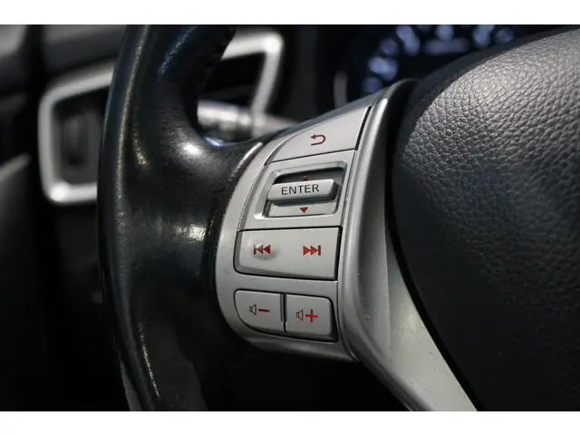 Nissan QASHQAI 1.2 Tekna 2016 Benzine 31