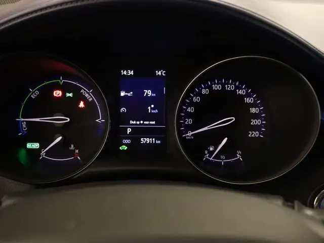 Toyota C-HR 2.0 Hybrid Bi-Tone 2020 Hybride Benzine 34