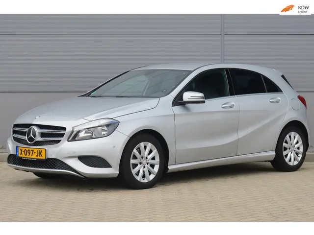 Mercedes-Benz A-Klasse 180 2013 Benzine 1