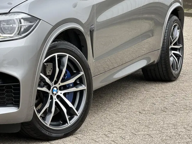 BMW X5 M 575pk 2015 Benzine 15