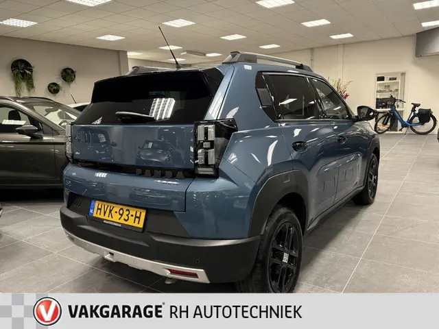 Fiat Grande Panda 1.2 Hybrid ICON 2025 Hybride Benzine 4