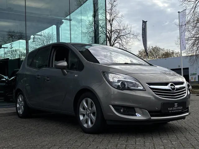 Opel Meriva 1.4 Turbo Cosmo 2015 Benzine 14