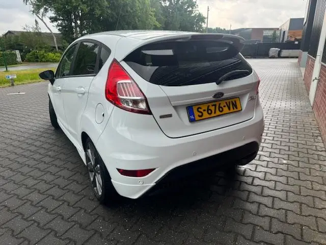 Ford Fiesta 1.0 EcoBoost ST-Line 2016 Benzine 4