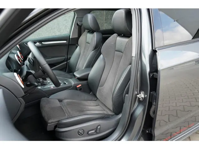 Audi S3 2.0 TFSI S3 quattro 2017 Benzine 22