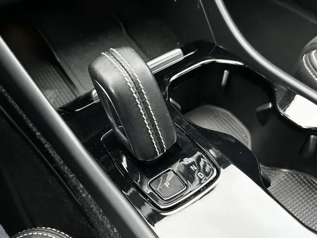 Volvo XC40 Recharge P8 AWD R-Design 2020 Elektrisch 17