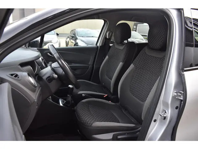 Renault Captur TCe 90 Intens 2018 Benzine 12