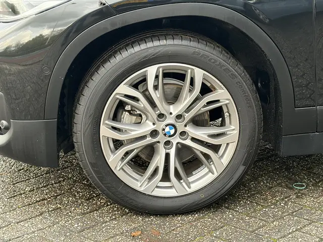 BMW X2 sDrive18i High Executive 2019 Benzine 13