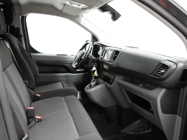 Opel Vivaro 1.5 CDTI L3H1 Edition 2022 Diesel 26