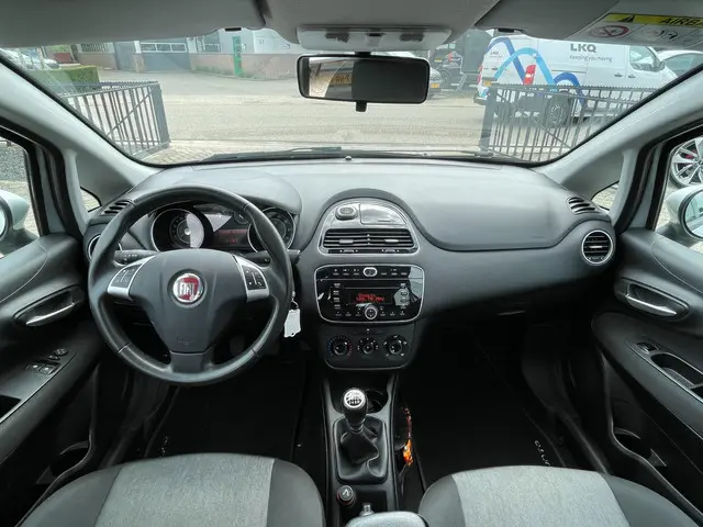 Fiat Punto Evo 0.9 TwinAir Street 2015 Benzine 8