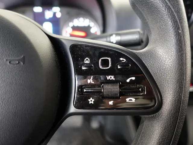 Mercedes-Benz Sprinter L3H2 Automaat 2023 Diesel 16