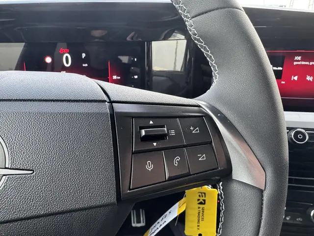 Opel Mokka 1.2 Turbo GS 2025 Benzine 22