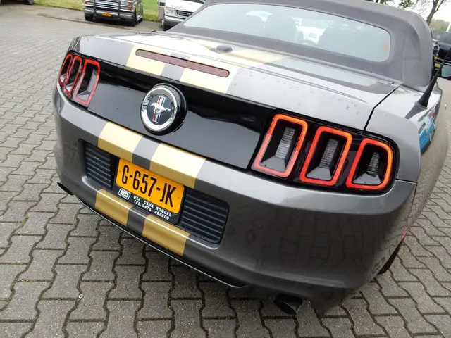 Ford Mustang USA 3.7 V6 2014 Benzine 4